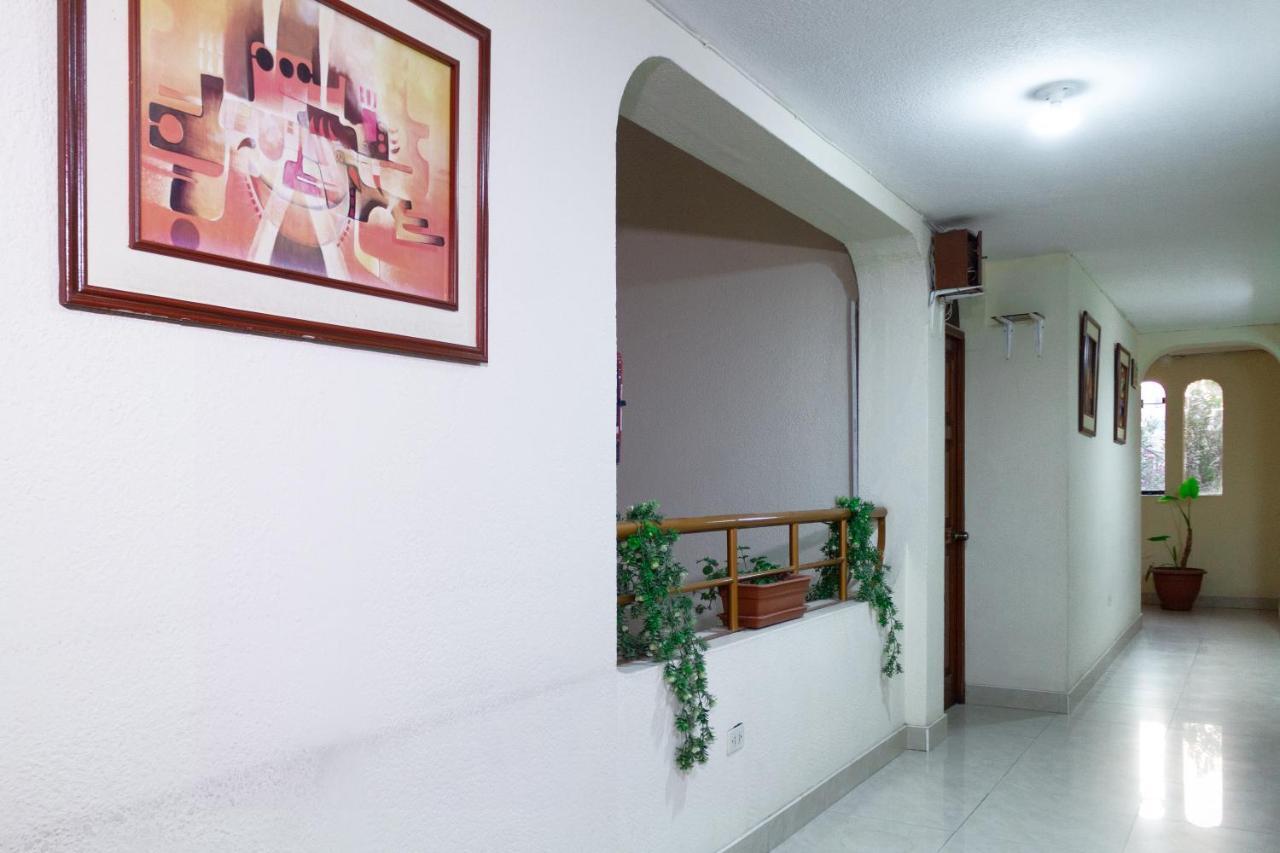 Hotel Astorga Yanahuara Екстериор снимка