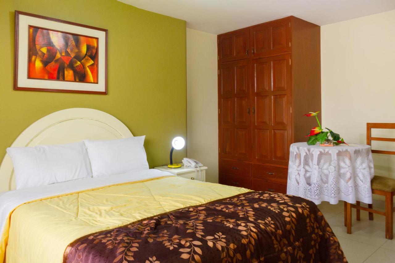 Hotel Astorga Yanahuara Екстериор снимка
